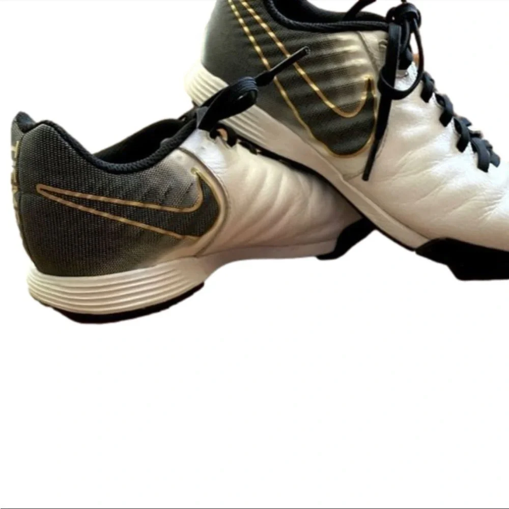 Nike Kids 2.5 Tiempo Shoes